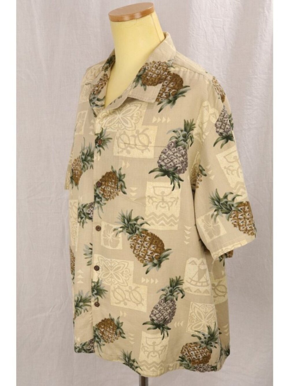 Grandpacore Aloha Hawaiian Shirt Men 2XL Tan Pineapple Honu Hibiscus Tapa VTG 90 - Picture 7 of 13